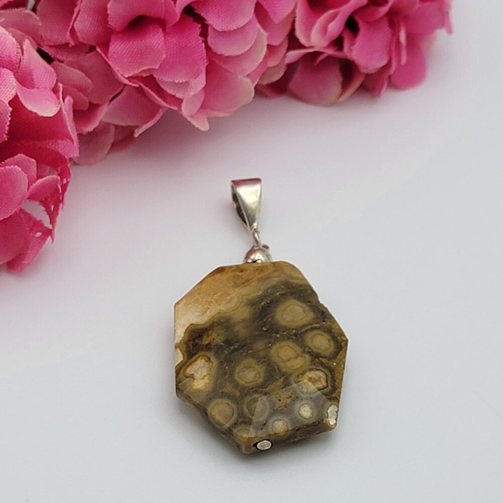 Vintge SK 925 Sterling Silver Petrified Palm Wood Fossil Pendant 1.5"